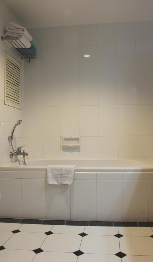 Hotel Lotus House Jomtien Beach Exterior foto
